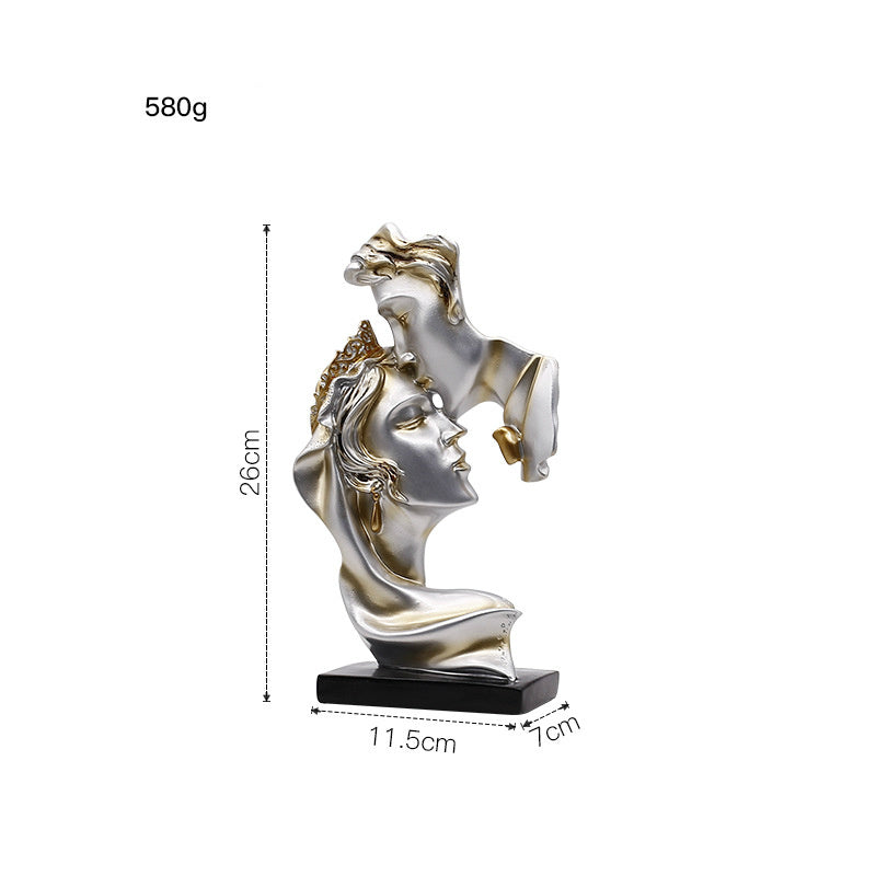 Lovers Sculpture