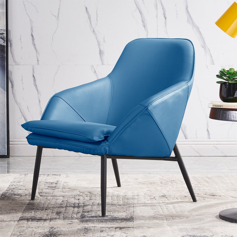 Titan Leather Lounge