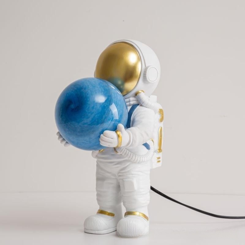 Astronaut Spaceman Lamp