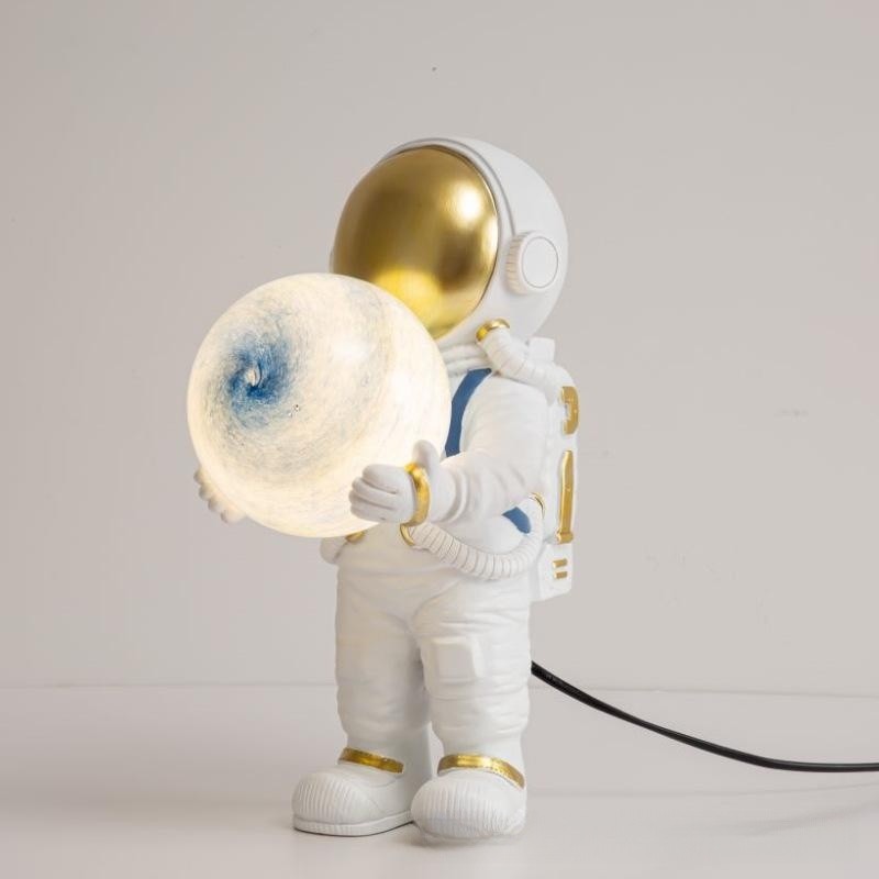 Astronaut Spaceman Lamp